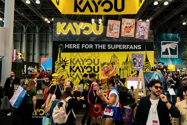 世代社交货币点亮文化新消费瓦力游戏千亿卡牌赛道崛起Z(图2)